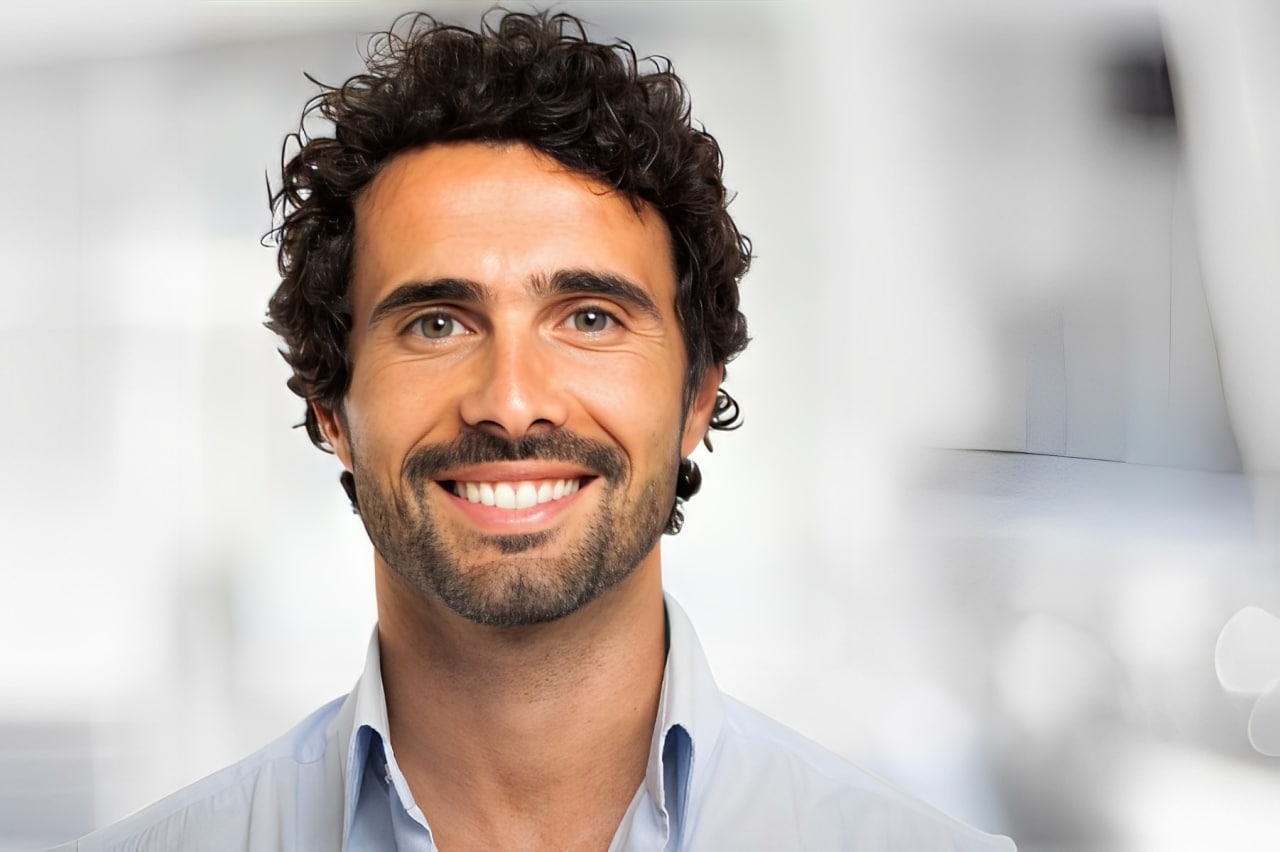 1739216039 restorative dentistry 1 (1)