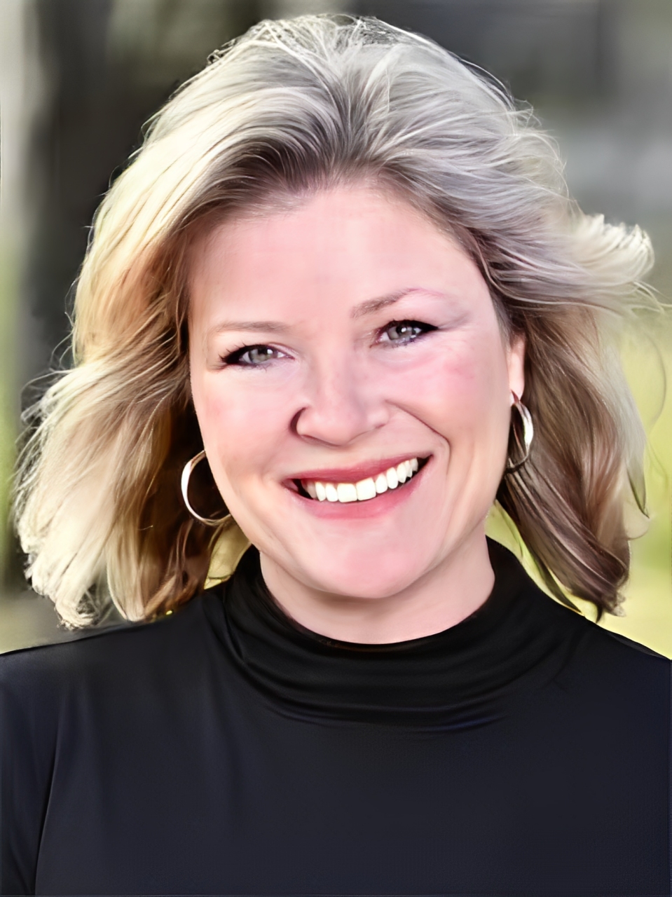 1739216077 Traci 1.jpg (1)